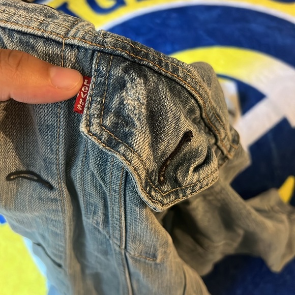Vintage Levi’s Jean jacket - Picture 3 of 4